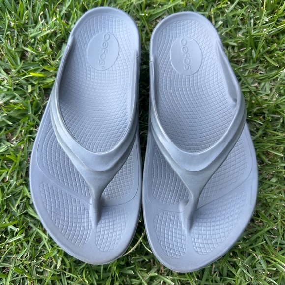 🌟Oofos Oolala Sandal🌟 - Picture 4 of 11